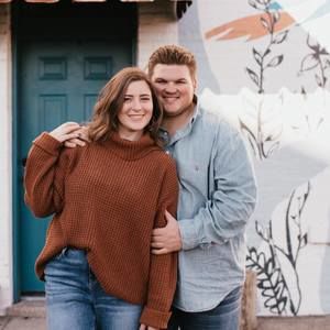 Meet your Posher, Casey